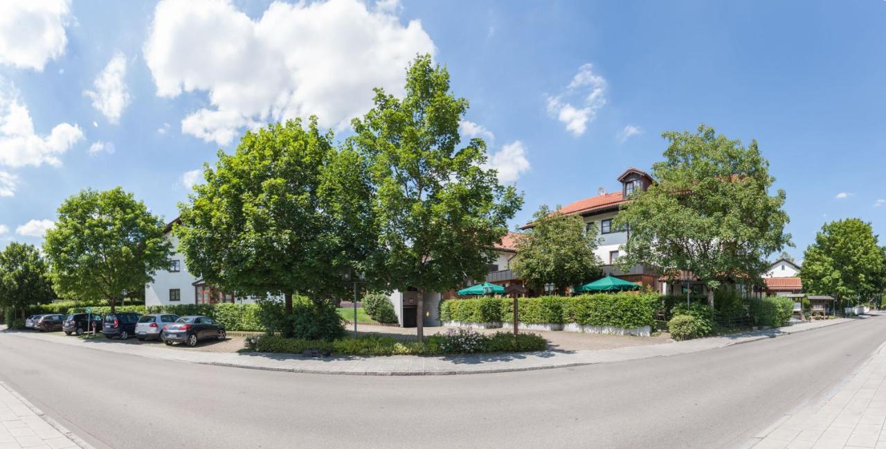 Hotel Hachinger Hof Oberhaching Buitenkant foto