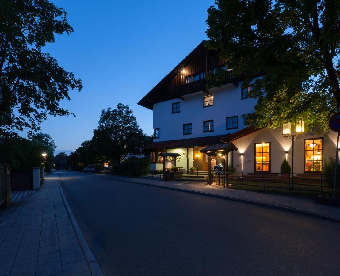 Hotel Hachinger Hof Oberhaching Buitenkant foto